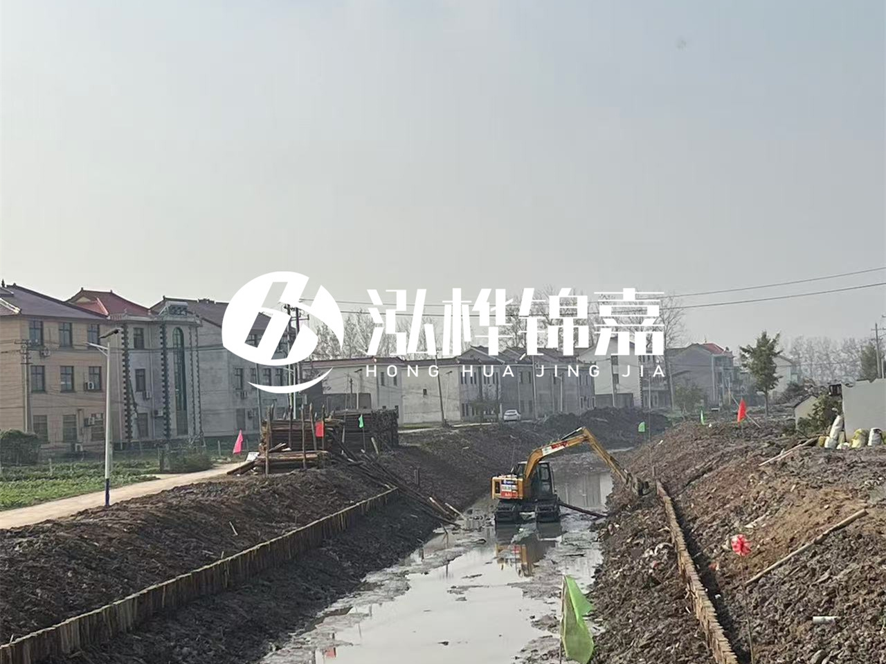 河南松木樁廠家地址在哪里？如何避免買到空心樁？