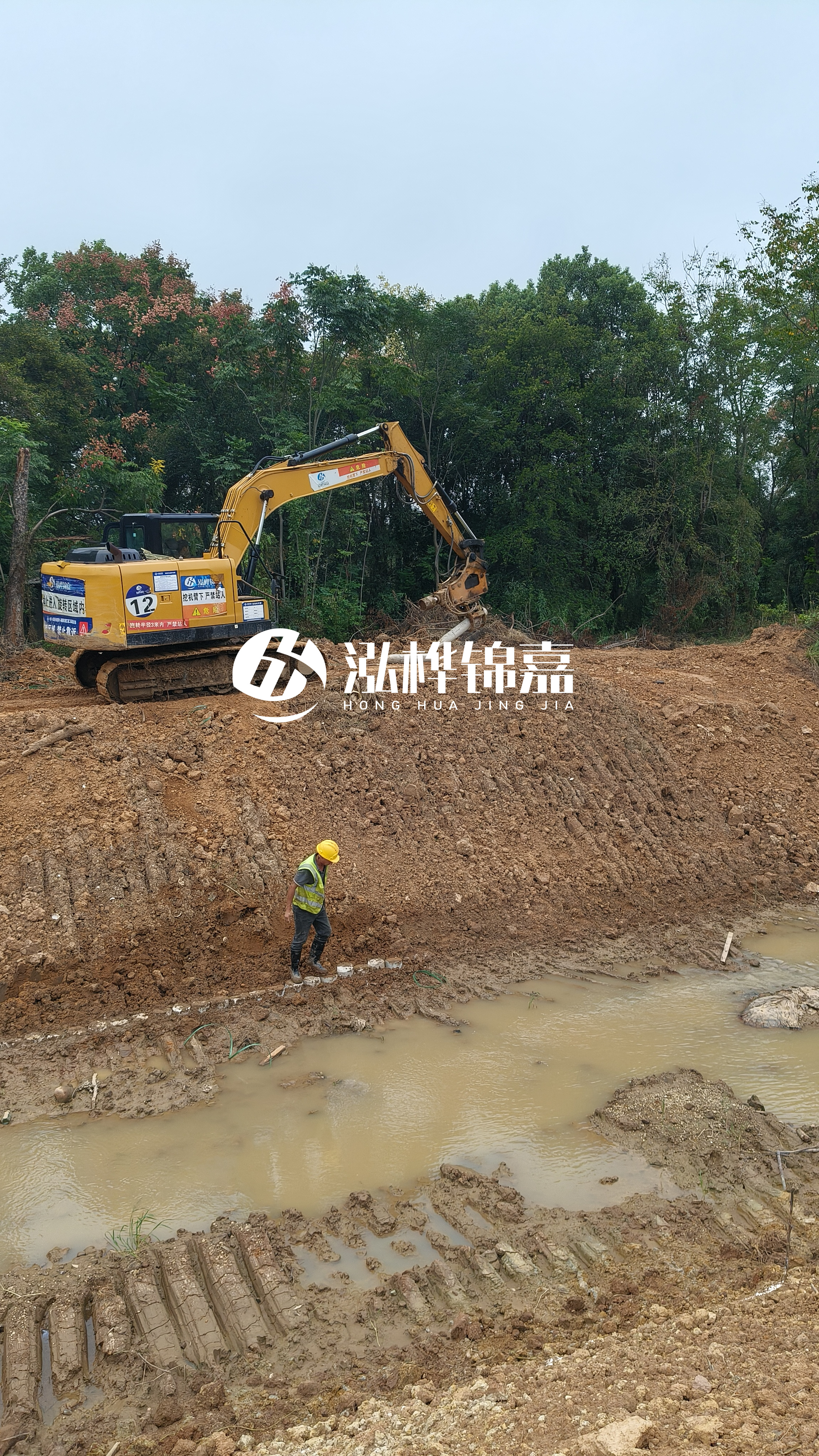 水泥仿木樁施工隊(duì)泓樺錦嘉 - 公園景觀用的水泥仿木樁一般選什么規(guī)格？
