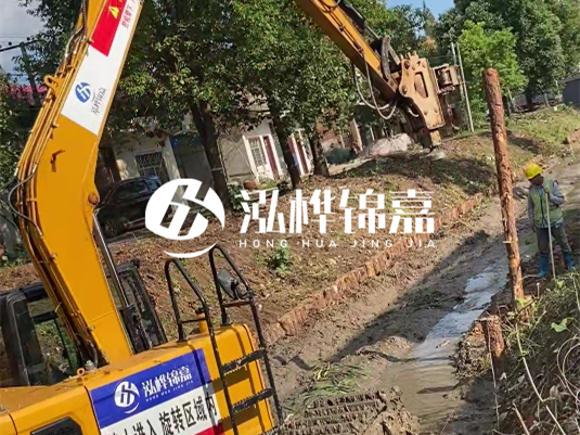 松木樁施工隊(duì)泓樺錦嘉-1-13 米的打樁木哪種長度最常用？